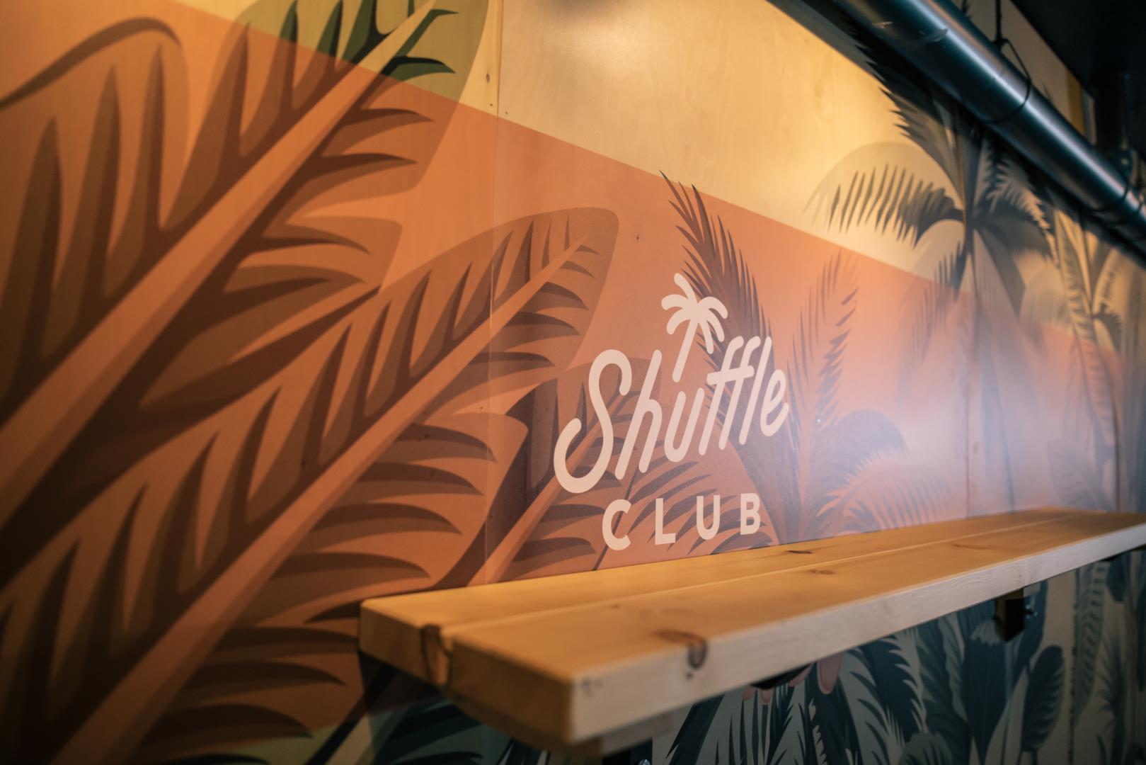 Home and Away Calgary Restaurant Reservation, map and reviews