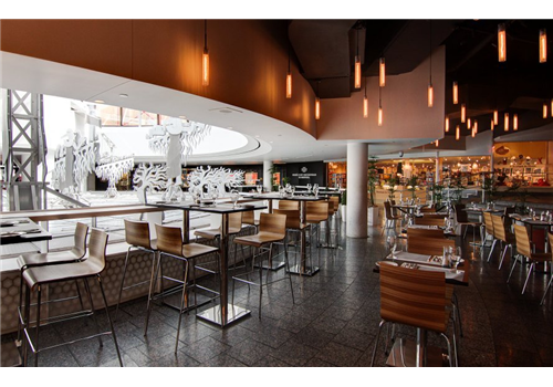 Place Deschamps Restaurant - Picture