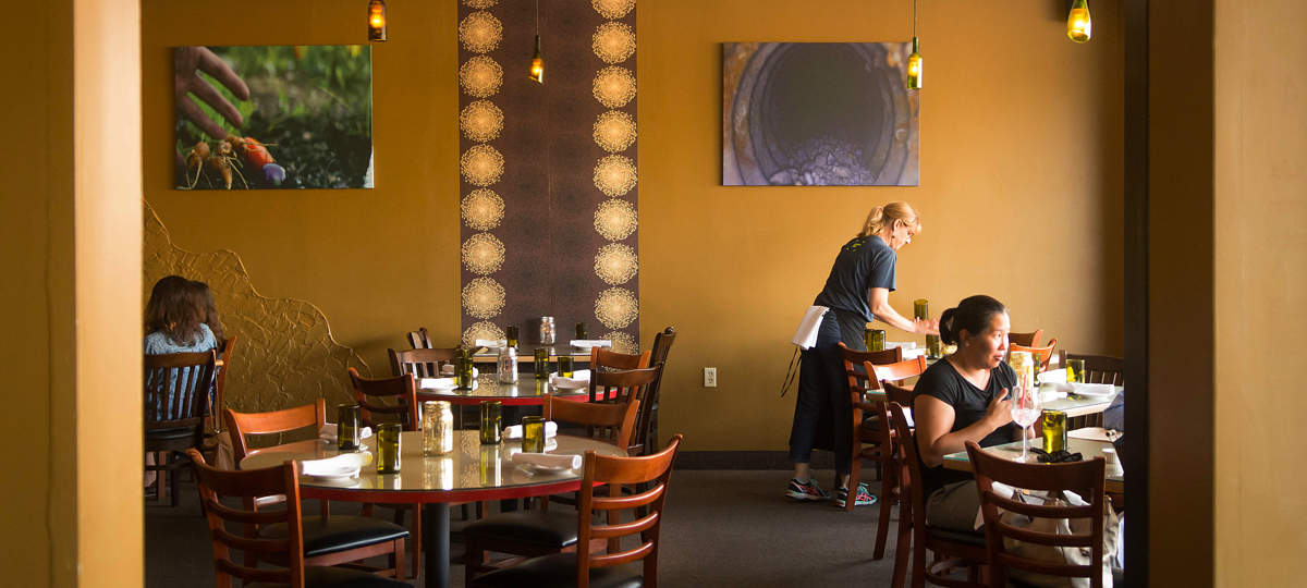 Cork & Cleaver Social Kitchen | Reservation, map and ...